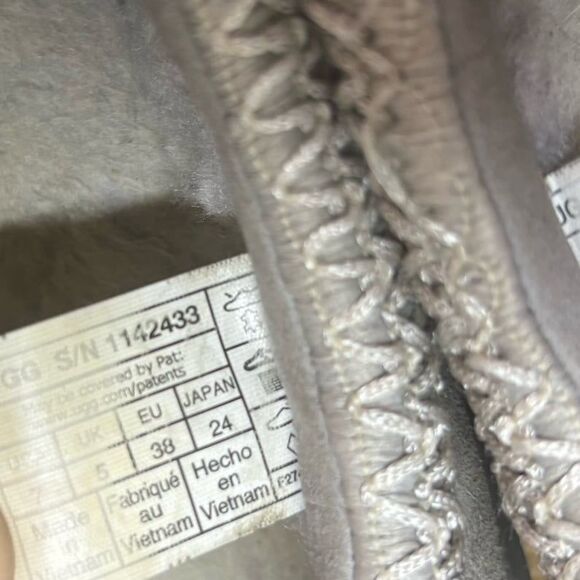 UGG Tasman Gray Clear Slippers Size 7 - Picture 9 of 11